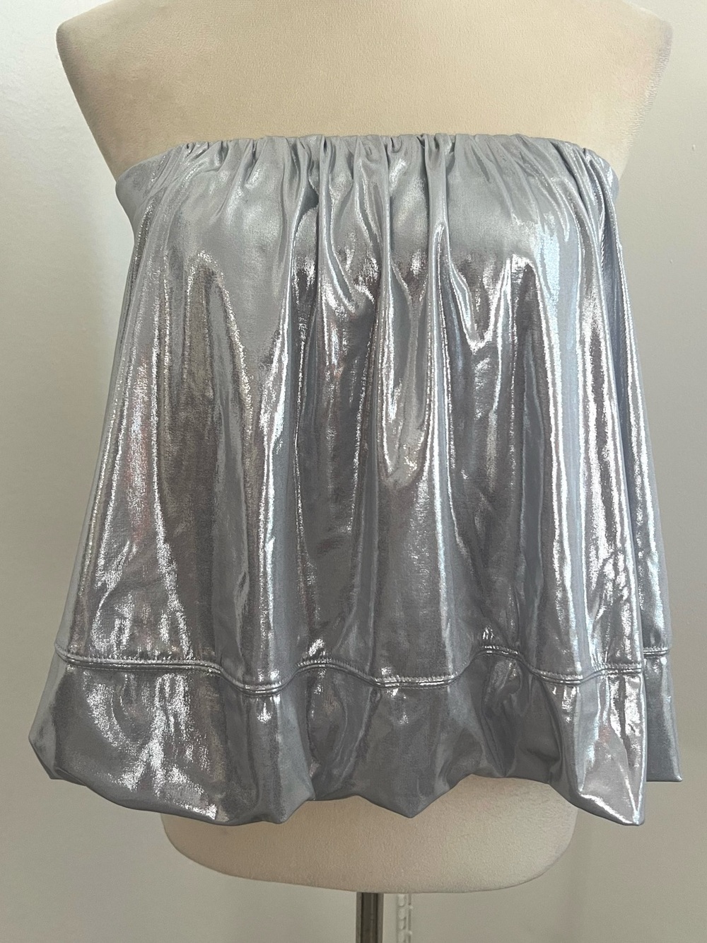ANTHROPOLOGIE Maeve Shine Strapless Bubble Top Silver Size Small